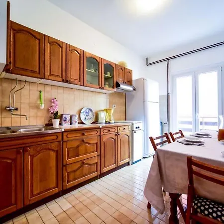 Rajna-only For Families And Quiet Vacation Appartamento